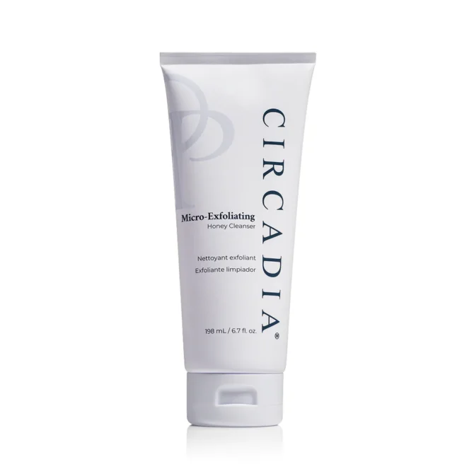 Micro-Exfoliating Honey Cleanser | Mikroexfoliační čisticí přípravek s medem