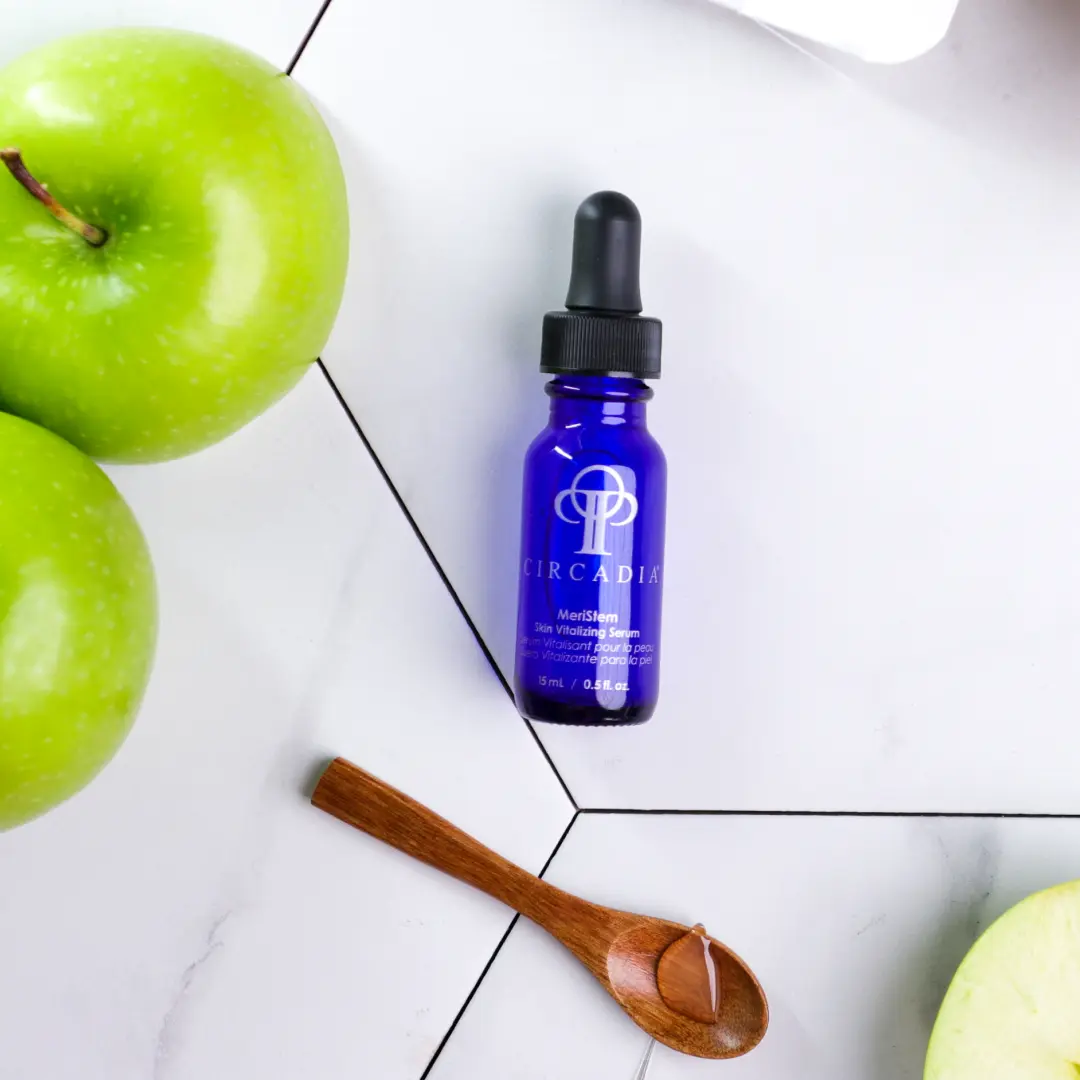 Srovnání anti-aging produktů Circadia Meristem Serum