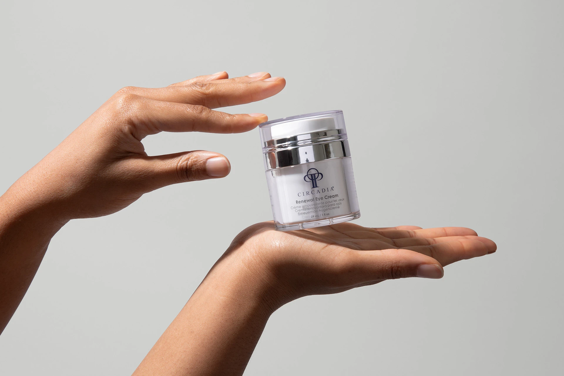 Oční krém Renewal Eye Cream