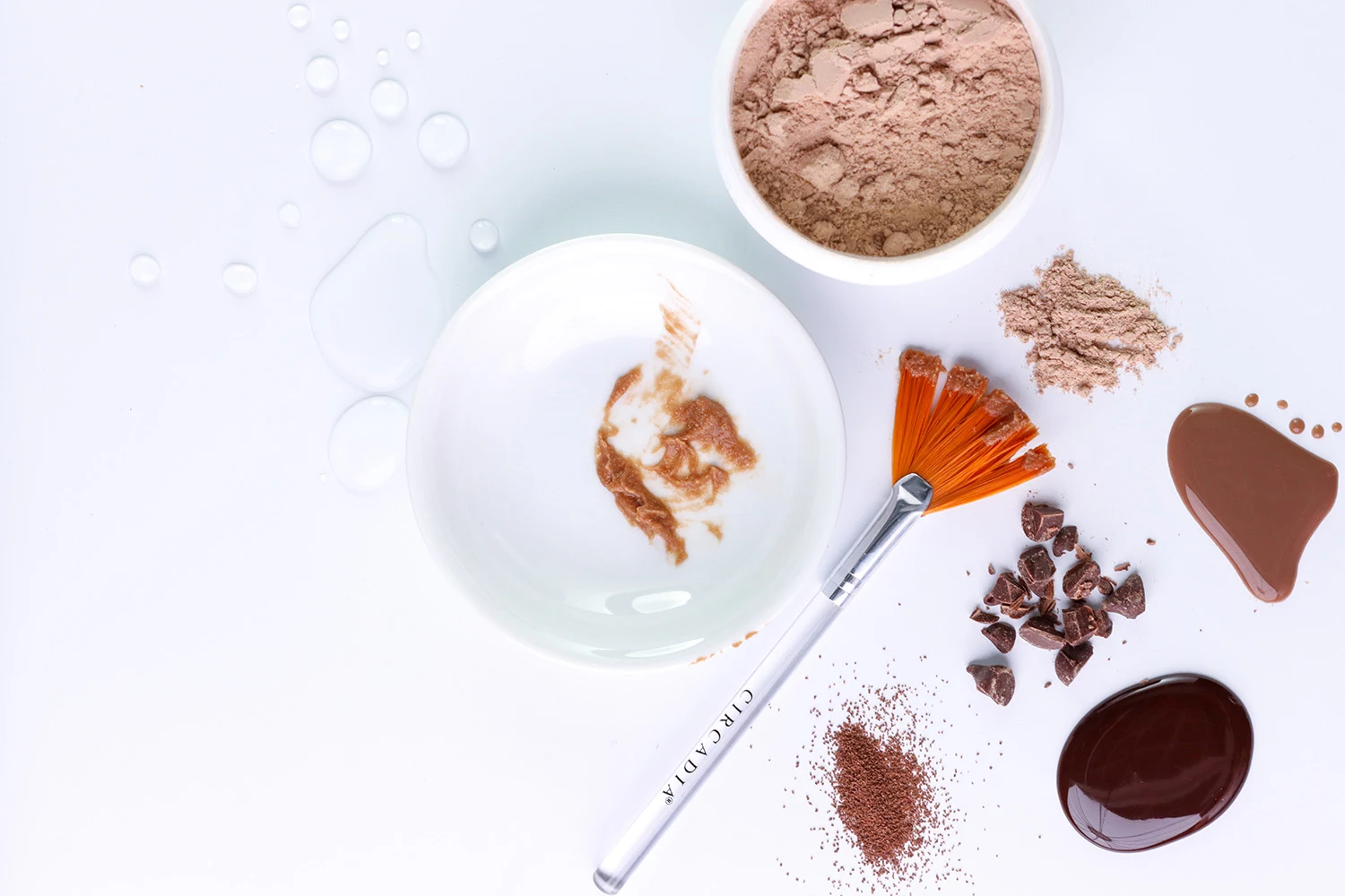 Nové podzimní procedury Circadia - Hot Chocolate Winter Warming Body Ritual (Zimní hřejivý tělový rituál s horkou čokoládou)