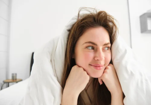 Melatonin a pleť: noční regenerace vo filozofii Circadia